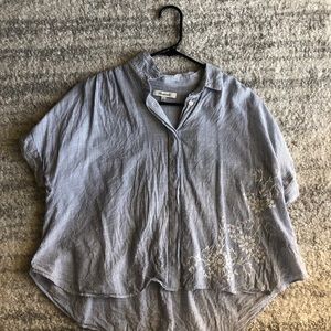Madewell Small Hilltop Embroidered Button Down